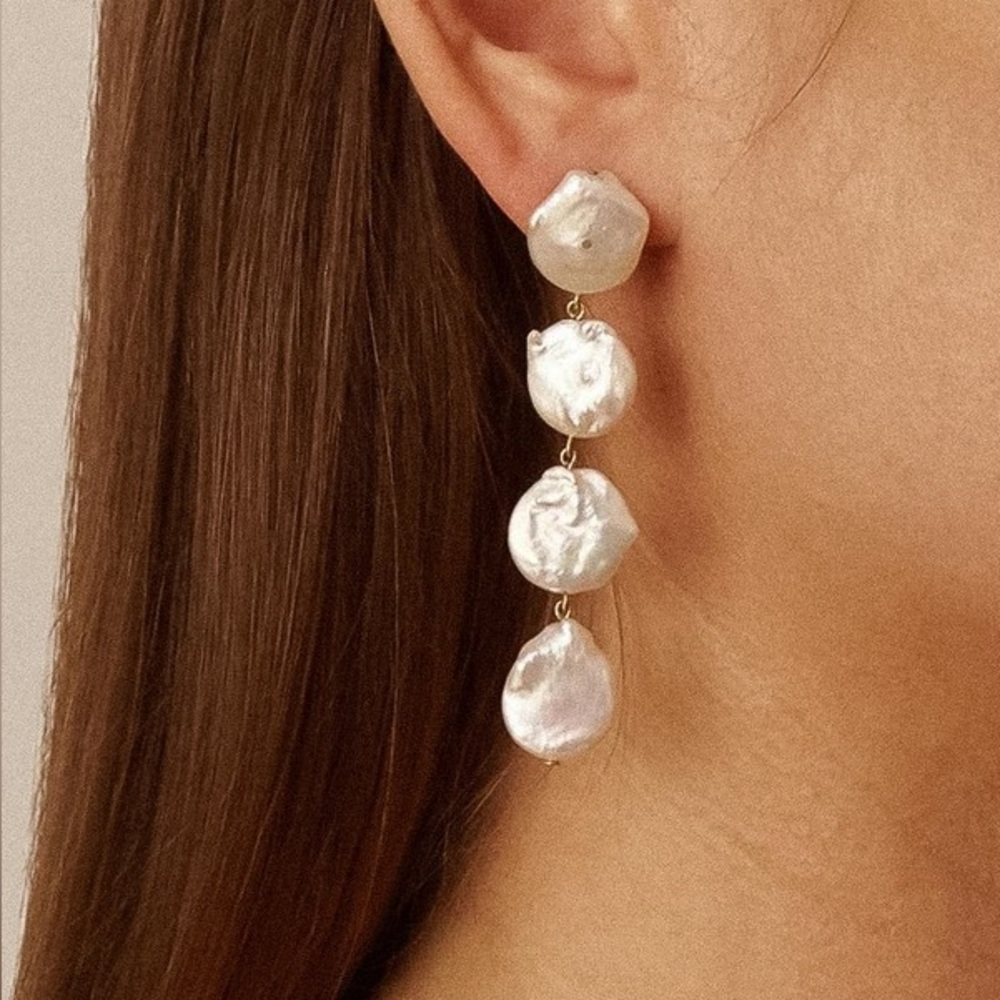 18K Gold  Pearl Drop Earrings (1102)